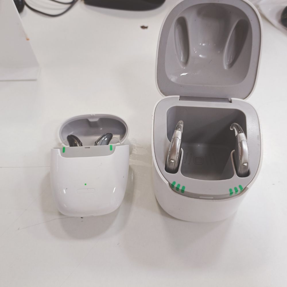 GHATKOPAR - Shop No. 9 and 10, Bhaveshwar Market, Next to Terri Berri Shop, Next to Pooja Hotel, M.G. Road, Ghatkopar East, Mumbai, Maharashtra - 400077