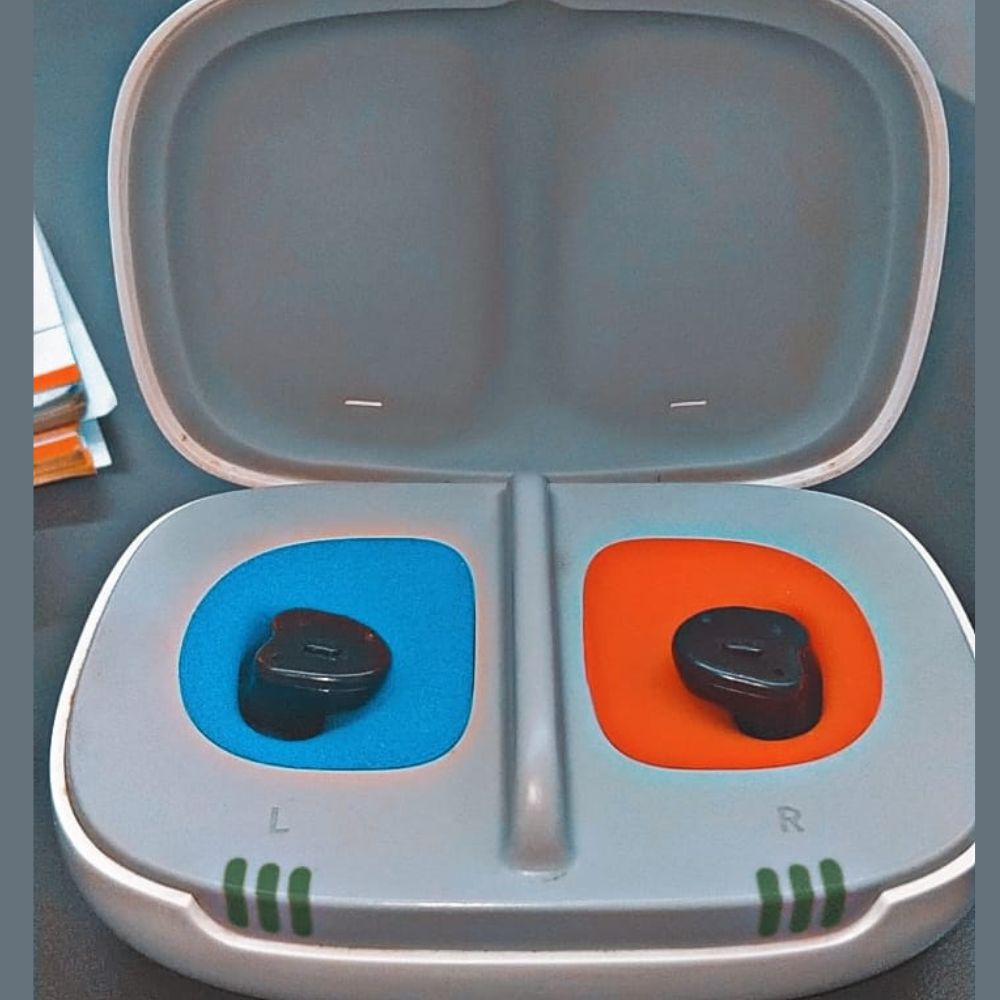 NASHIK - Shop no 1/2, Gangotri Apartment, College Rd, Near Shraddha Mall, Ramdas Colony, Nashik, Maharashtra - 422005